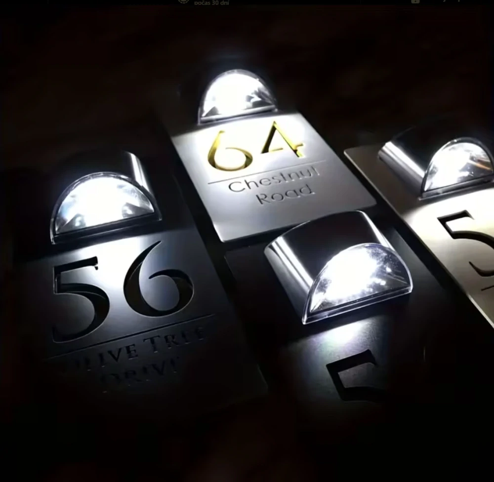 Luxusné solárne domové číslo s LED podsvietením a názvom ulice